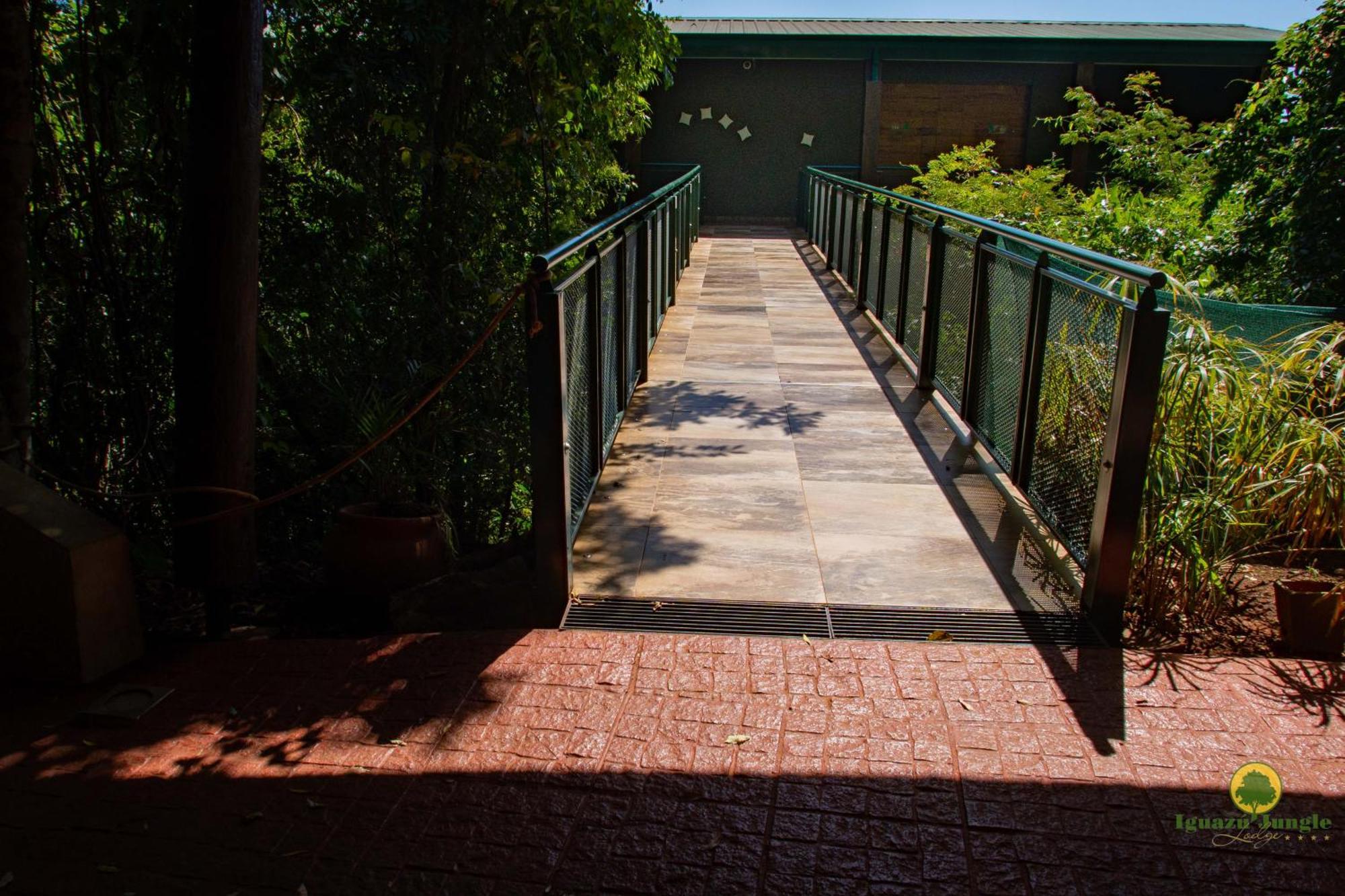 Iguazu Jungle Lodge Puerto Iguazú Exterior foto